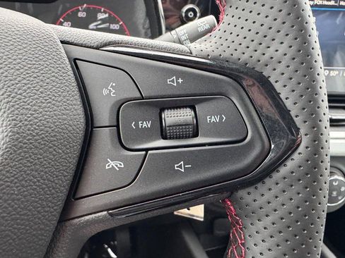New 2026 Chevrolet Trax RS FWD image 33