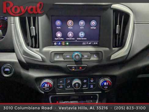 Used 2024 GMC Terrain SLE w/ Driver Convenience Package image 20