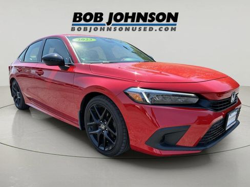 Used 2023 Honda Civic Sport image 1