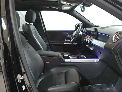 Certified 2023 Mercedes-Benz GLB 250 4MATIC image 10