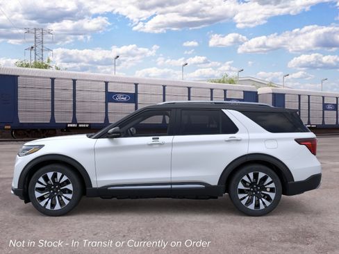 New 2026 Ford Explorer Platinum AWD/4WD image 3