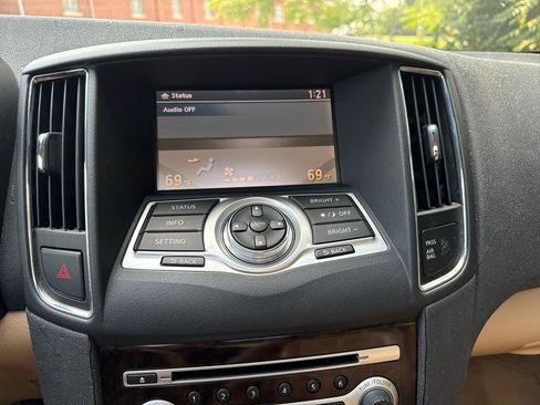 Used 2010 Nissan Maxima 3.5 SV w/ Premium Pkg FWD image 13