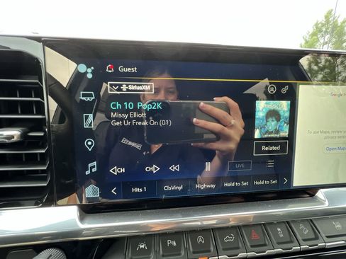 Used 2022 Chevrolet Silverado 1500 LT Trail Boss w/ LT Trail Boss Premium Package image 13