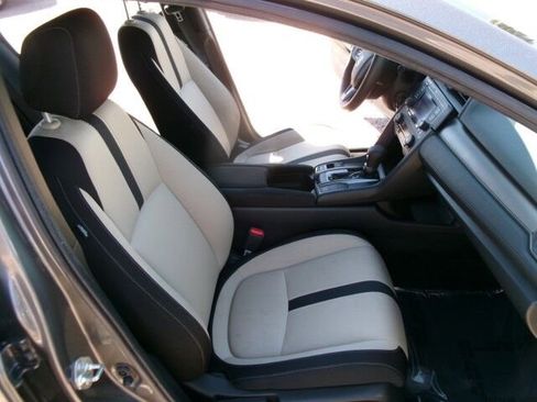 Used 2018 Honda Civic LX image 18