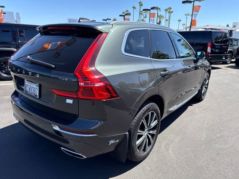 Used 2021 Volvo XC60 T8 Inscription AWD/4WD image 18