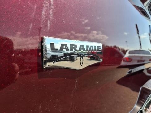 Used 2018 RAM 1500 Laramie w/ Convenience Group image 7
