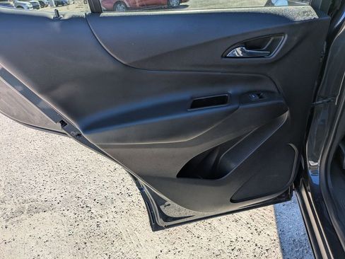 Used 2022 Chevrolet Equinox LT image 22