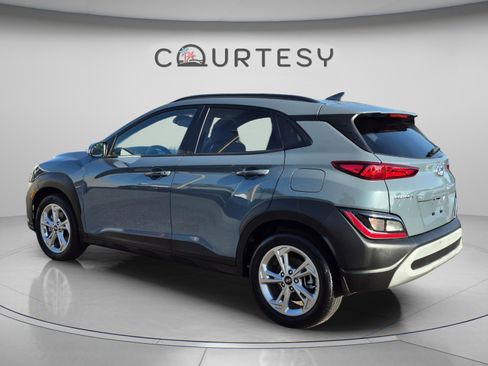 Certified 2022 Hyundai Kona SEL w/ Cargo Package AWD/4WD image 3
