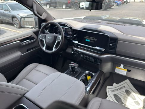 New 2026 Chevrolet Silverado 1500 LT Trail Boss AWD/4WD image 19
