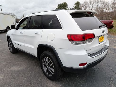 Certified 2022 Jeep Grand Cherokee Limited image 6