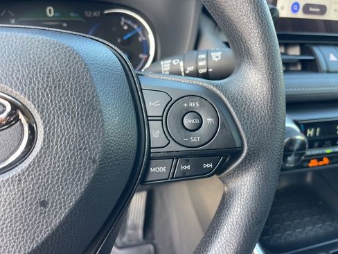 Certified 2025 Toyota RAV4 XLE image 18