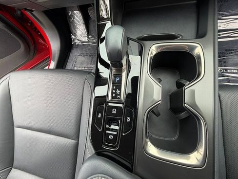 Used 2024 Lexus NX 250 FWD image 21