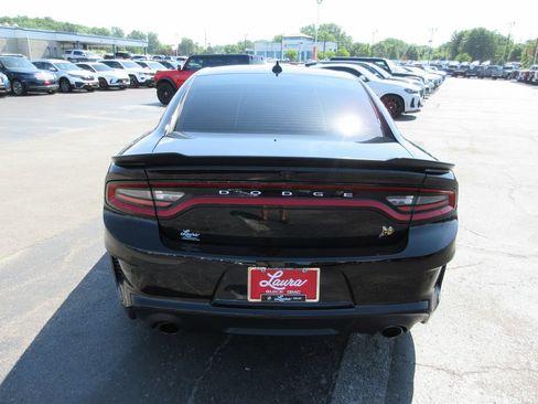 Used 2022 Dodge Charger Scat Pack RWD image 7