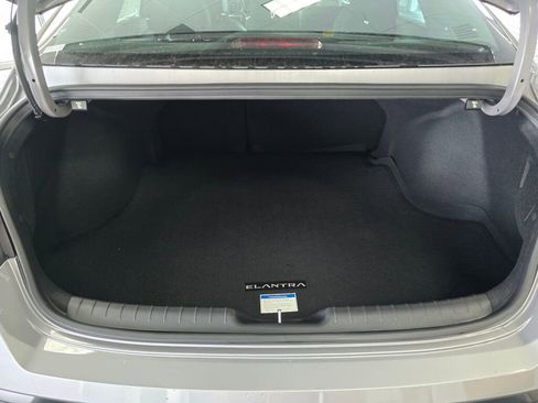 New 2026 Hyundai Elantra Limited image 16