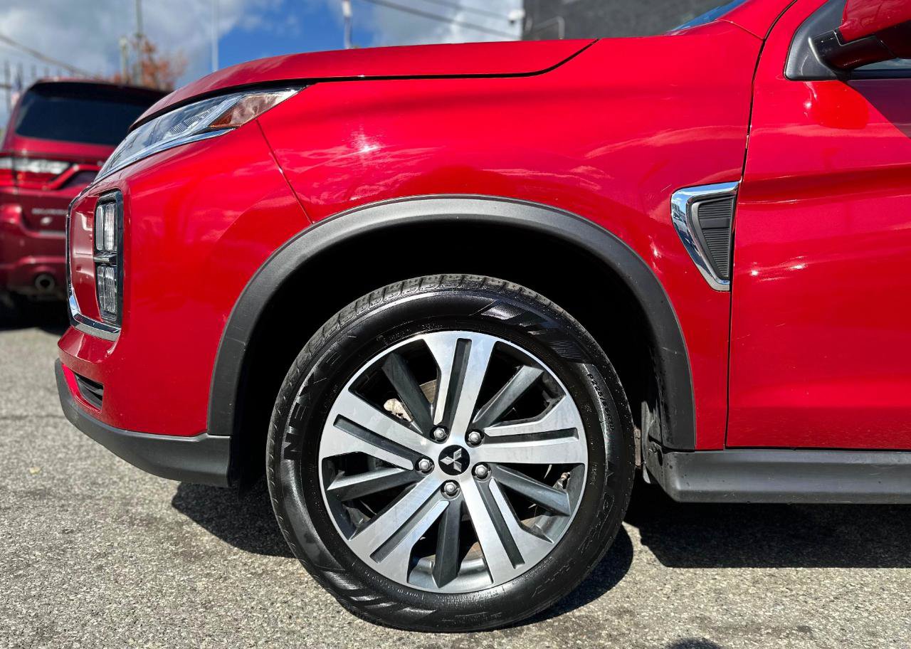 Used 2025 Mitsubishi Outlander Sport LE AWD/4WD image 7