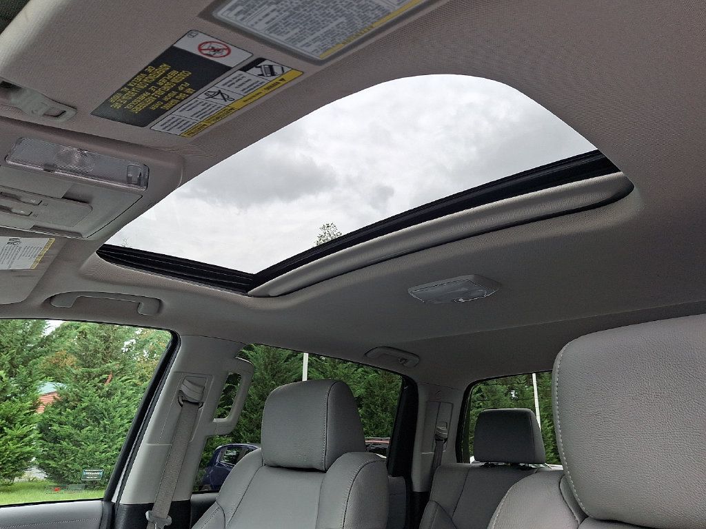 Used 2017 Toyota Tundra Limited AWD/4WD image 14