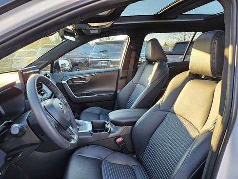Used 2023 Toyota RAV4 XSE image 24