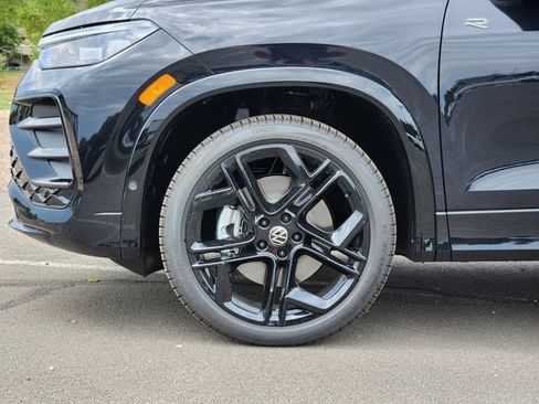 New 2026 Volkswagen Tiguan SE R-Line AWD/4WD image 8