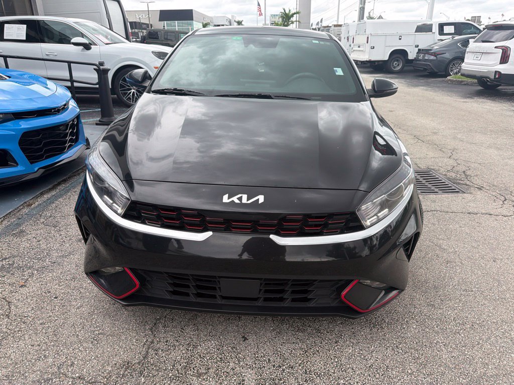 Used 2023 Kia Forte GT-Line w/ GT-Line Technology Package FWD image 2