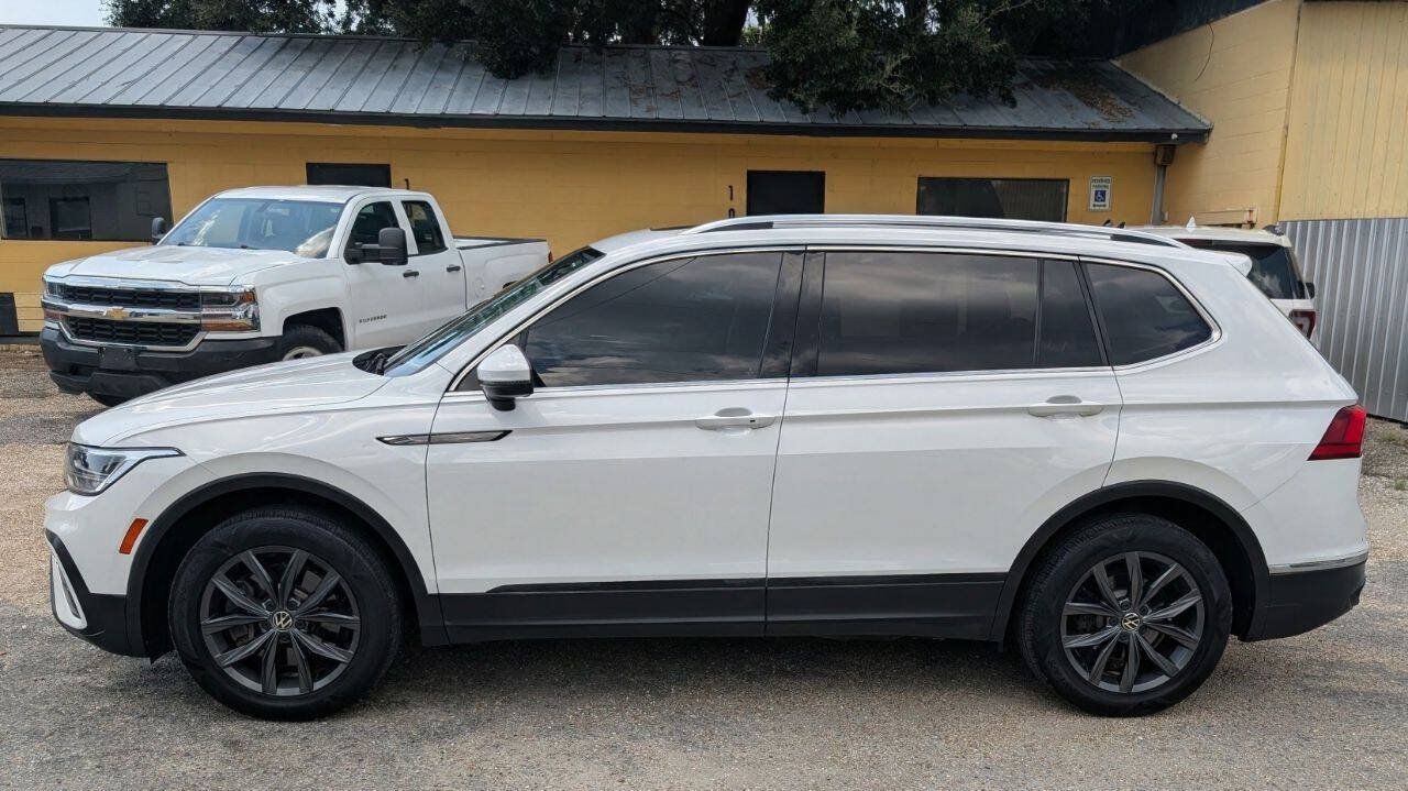 Used 2022 Volkswagen Tiguan SE FWD image 10