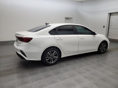 Used 2023 Kia Forte LXS FWD image 10