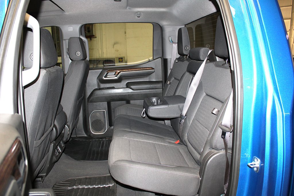 Used 2023 GMC Sierra 1500 Elevation AWD/4WD image 28