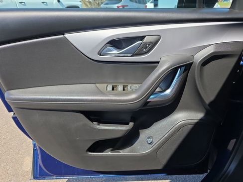 Used 2023 Chevrolet Blazer LT w/ Midnight/Sport Edition image 17