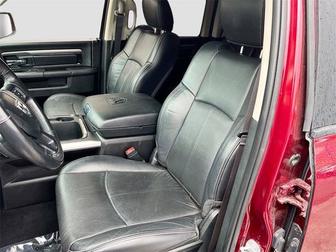 Used 2018 RAM 1500 Sport image 19