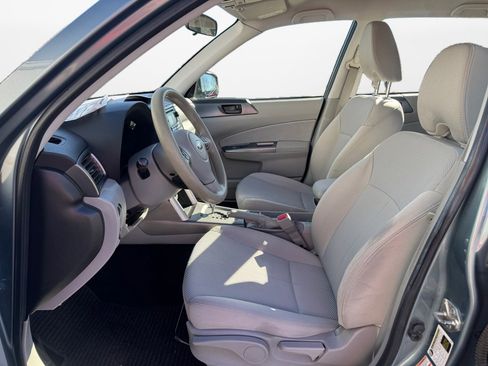 Used 2013 Subaru Forester 2.5X image 11