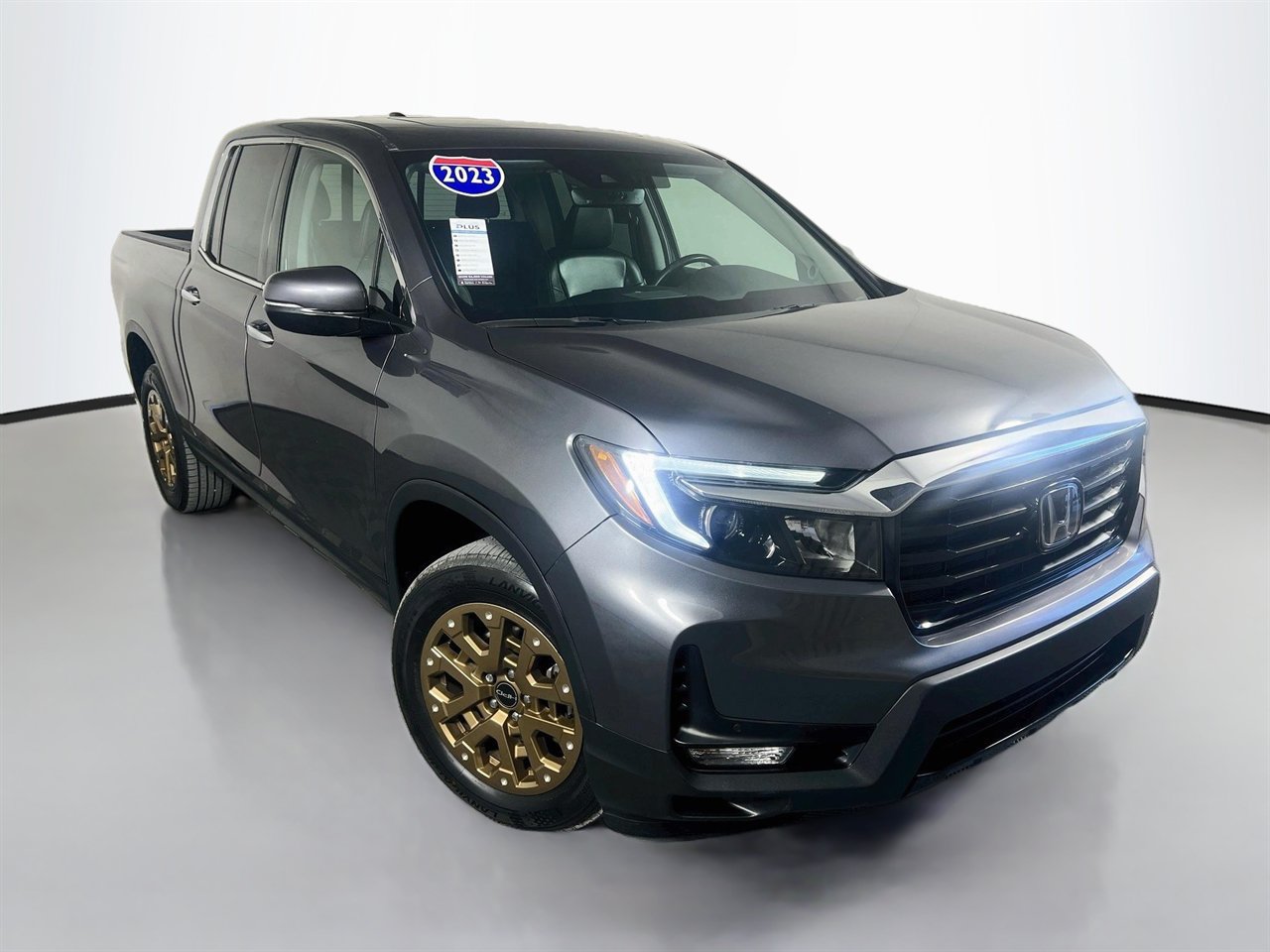 Used 2023 Honda Ridgeline RTL-E image 2