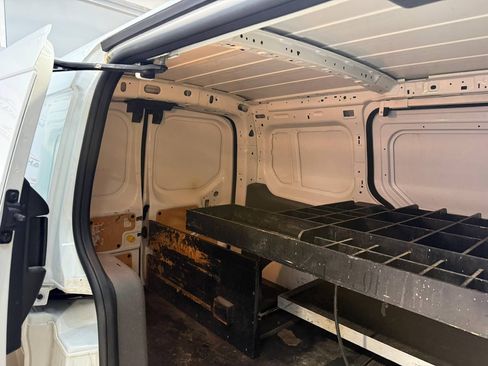 Used 2021 Ford Transit Connect XL FWD image 37