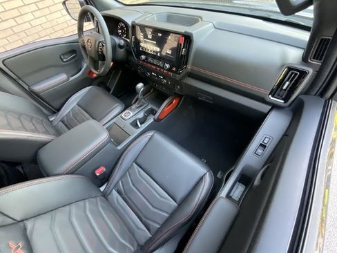 New 2026 Nissan Frontier PRO-4X w/ Pro Premium Package AWD/4WD image 10