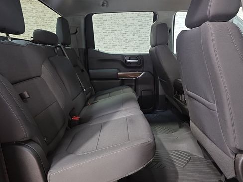 Used 2021 Chevrolet Silverado 1500 LT Trail Boss image 12