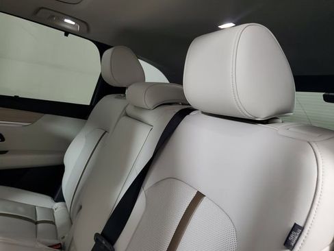 Certified 2025 MAZDA CX-90 3.3 Turbo S w/ Premium Package image 13