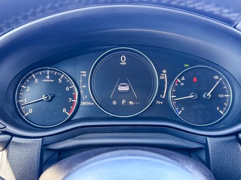 Used 2021 MAZDA CX-30 FWD 2.5 S w/ Select Package image 22