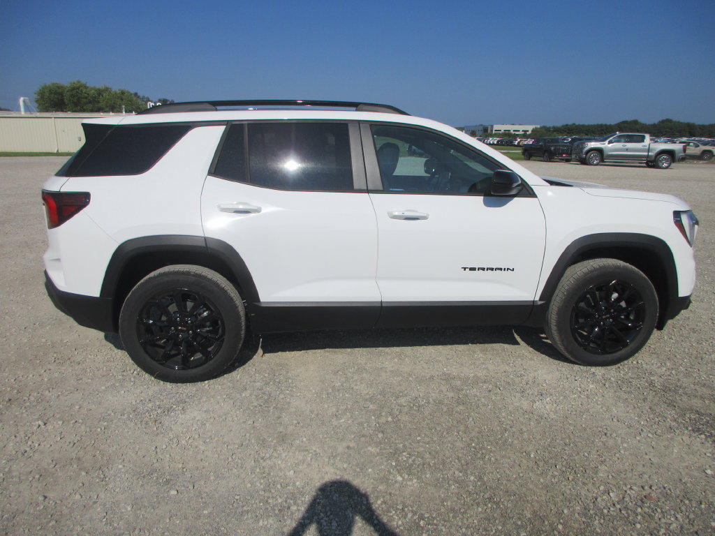 New 2027 GMC Terrain Elevation w/ Black Edition FWD image 3