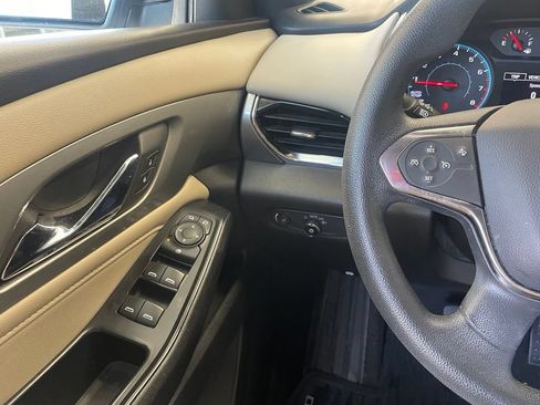 Used 2022 Chevrolet Traverse LS w/ LPO, Blackout Package FWD image 12