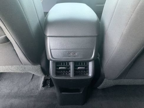 Certified 2026 Chevrolet Equinox LT FWD image 19