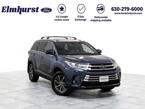Used 2019 Toyota Highlander XLE AWD/4WD image 1