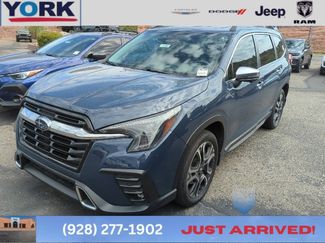 Used 2023 Subaru Ascent Touring image 1