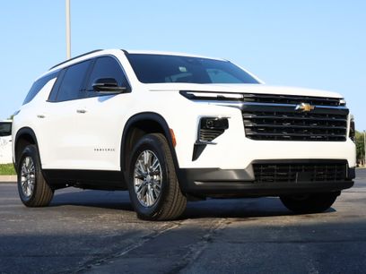 New 2026 Chevrolet Traverse LT w/ Driver Confidence Package