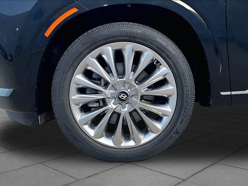 Used 2020 Hyundai Palisade Limited FWD image 11