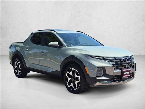 Used 2022 Hyundai Santa Cruz Limited AWD/4WD image 3