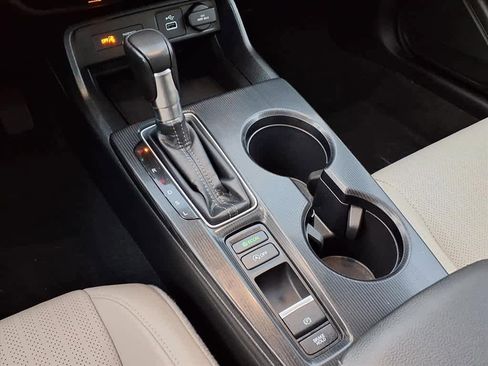 Used 2023 Honda Civic EX-L image 22