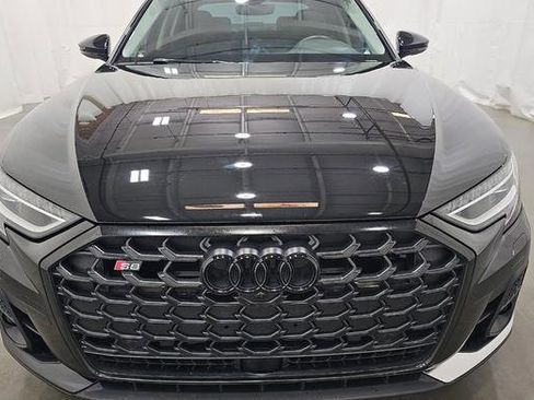 Used 2023 Audi S8 w/ S8 Executive Package AWD/4WD image 2