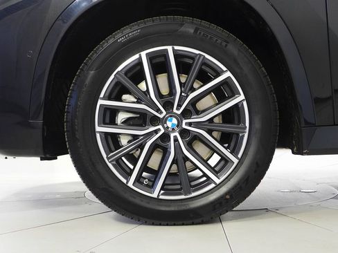 Used 2023 BMW X1 xDrive28i w/ M Sport Package image 5