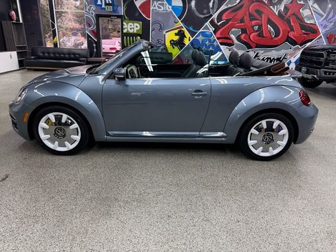 Used 2019 Volkswagen Beetle 2.0T Final Edition SEL image 10