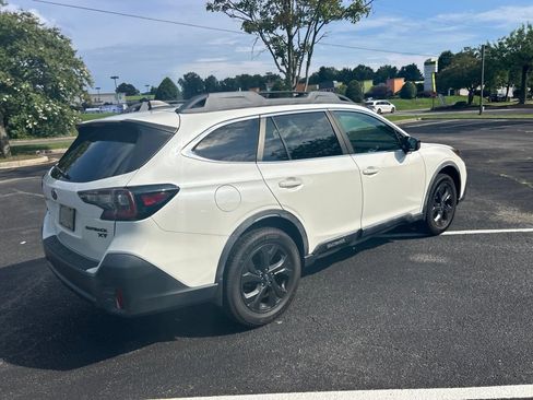 Used 2020 Subaru Outback Onyx Edition XT AWD/4WD image 3