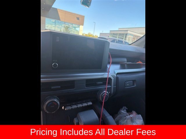 Used 2026 Toyota 4Runner SR5 AWD/4WD image 7