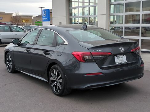Used 2023 Honda Civic EX image 8